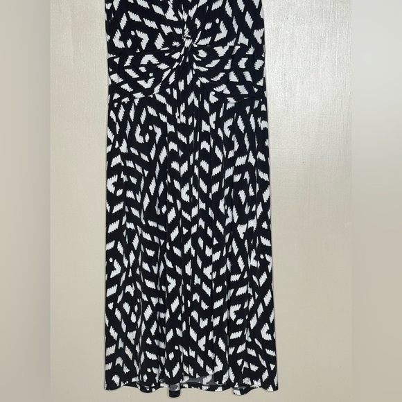 WHBM Twist Front Midi Dress Black White Print Stretch Lined Size 8 - Picture 4 of 10